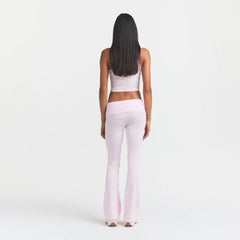 COTTON JERSEY FOLDOVER PANT | CHERRY BLOSSOM ON A MODEL BACK VIEW @ | FOCUS: 0.0, 1.0, 0.9