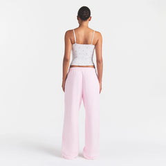 COTTON FLEECE OVERSIZED STRAIGHT LEG PANT | CHERRY BLOSSOM ON A MODEL FRONT VIEW @ | FOCUS: 0.0, 1.0, 0.9