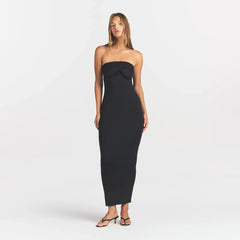 SMOOTH LAYERS CONVERTIBLE LONG DRESS | OBSIDIAN ON A MODEL FRONT VIEW @ | FOCUS: 0.0, 1.0, 0.9