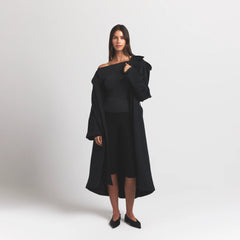 BOYFRIEND FLEECE TRENCH COAT | ONYX ON A MODEL FRONT VIEW S | FOCUS: 0.0, 1.0, 0.9