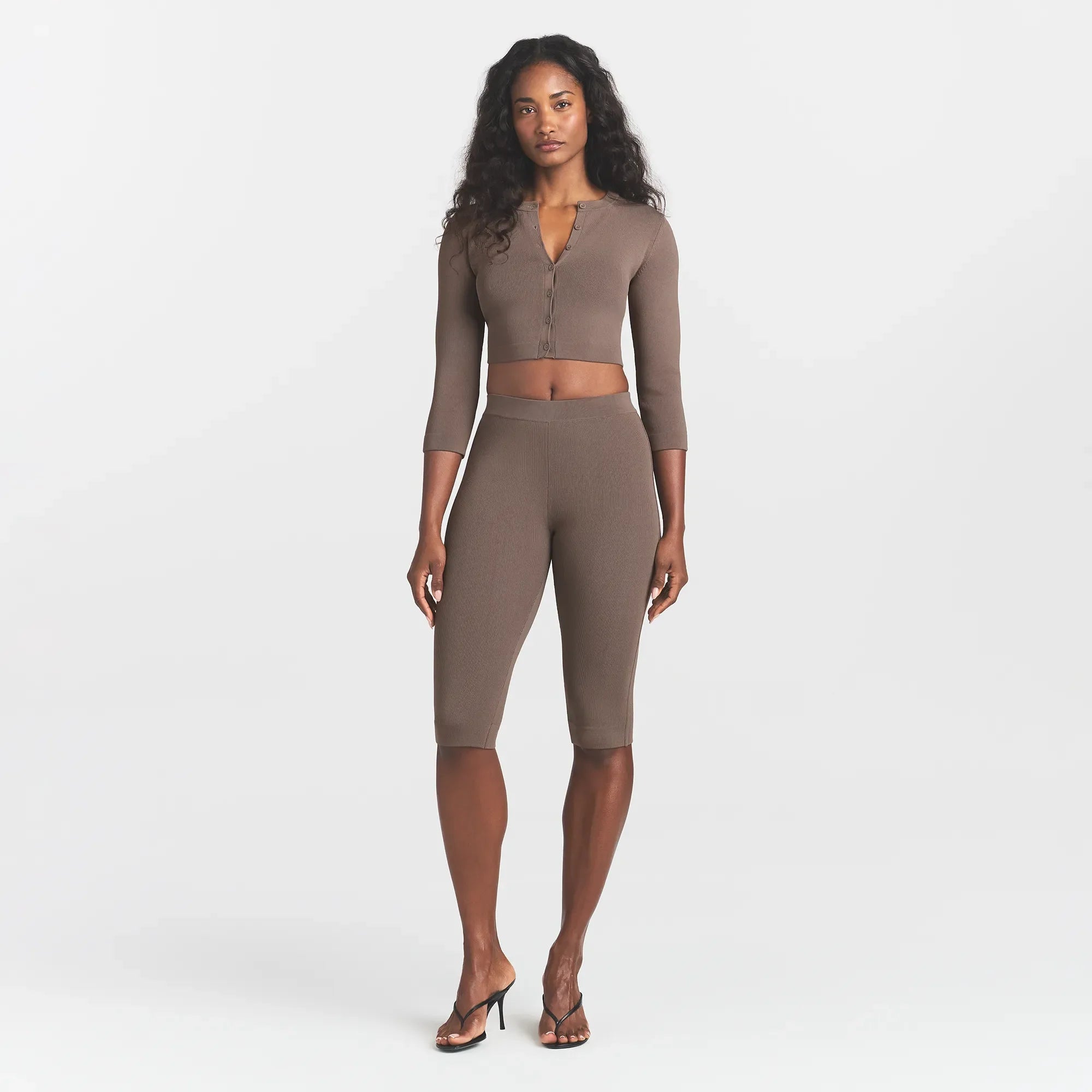 REFINED KNIT CROPPED CARDIGAN | AMETHYST ON A MODEL FRONT VIEW @ | FOCUS: 0.0, 1.0, 0.9