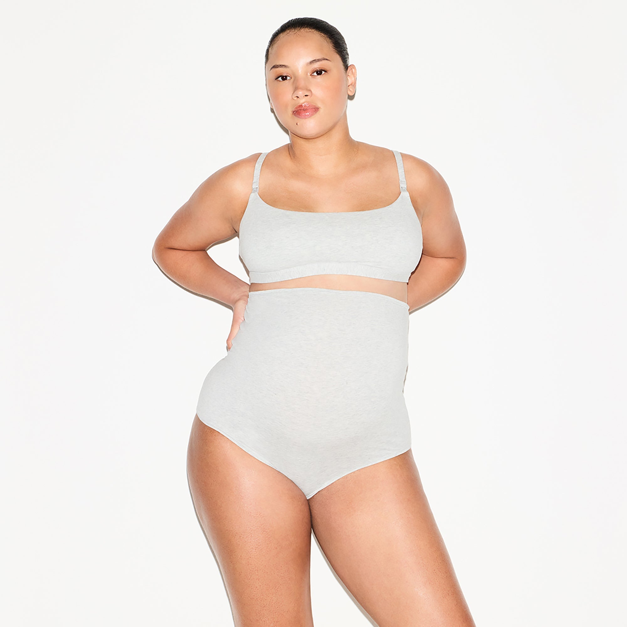 COTTON JERSEY MATERNITY NURSING SCOOP BRALETTE 2-PACK | LIGHT HEATHER GREY ON A MODEL FRONT VIEW @ | FOCUS: 0.0, 1.0, 0.9