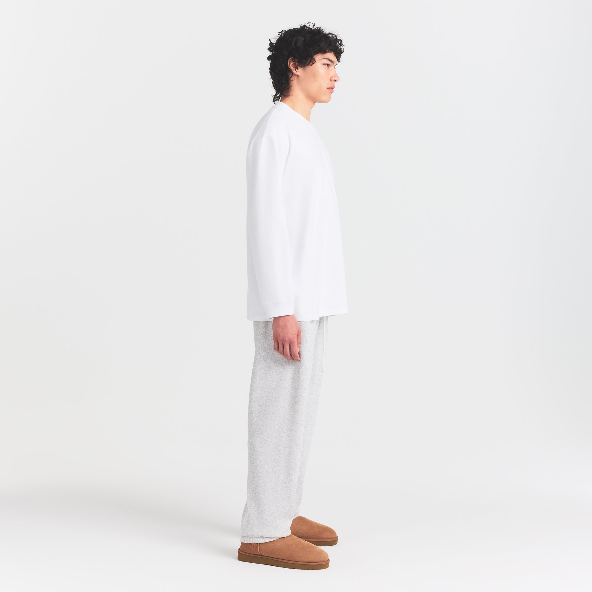 HEAVYWEIGHT COTTON MENS RELAXED LONG SLEEVE T-SHIRT | CHALK ON A MODEL FRONT VIEW @ | FOCUS: 0.0, 1.0, 0.9