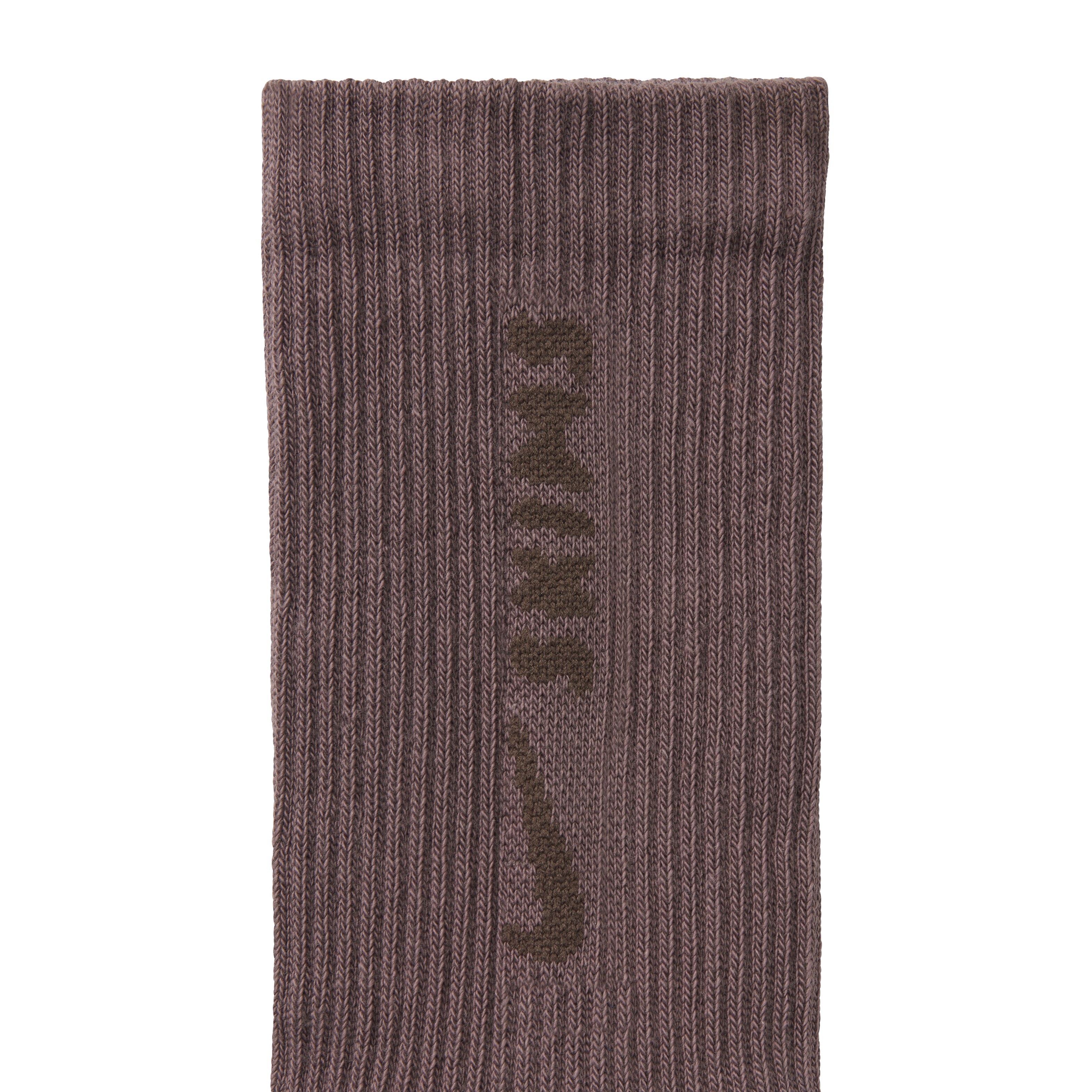 NikeSKIMS ACCESSORIES DRI-FIT? CREW SOCK 3-PACK | COBALT(OBSIDIAN)/RAISINETTE(DARK SEPIA)/OBSIDIAN(RAISINETTE) FLAT ON A WHITE BACKGROUND | FLT