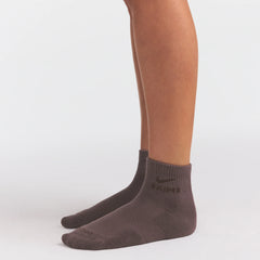 NikeSKIMS ACCESSORIES DRI-FIT? QUARTER CREW SOCK 3-PACK | COBALT MULTI ON A MODEL SIDE VIEW @ | FOCUS: 0.0, 1.0, 0.9