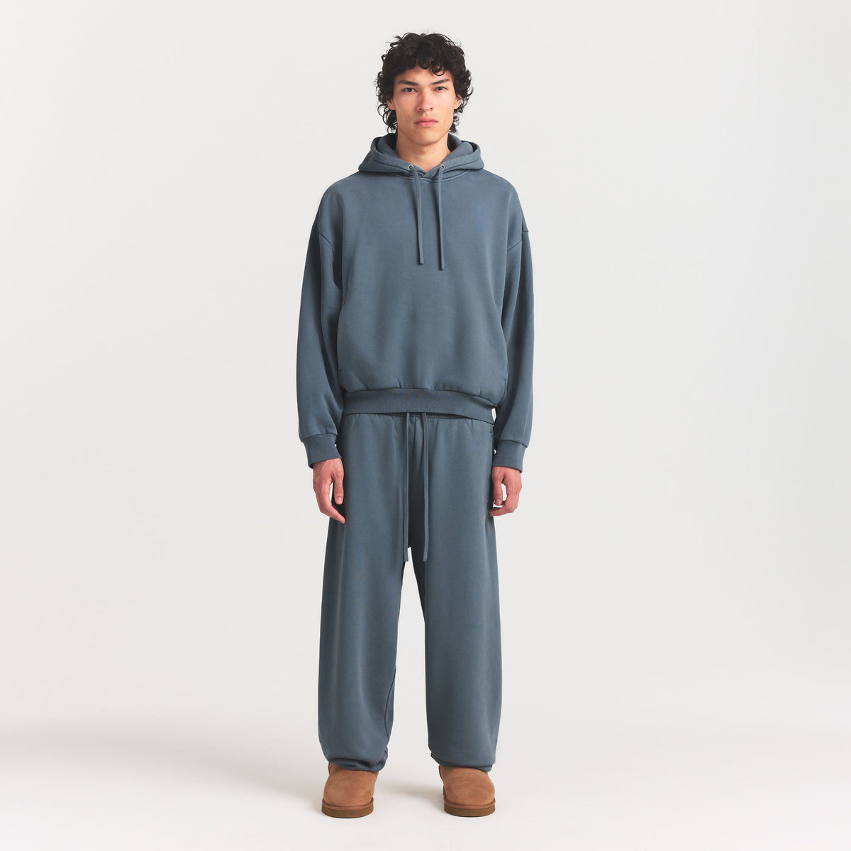 HEAVYWEIGHT FLEECE MENS STRAIGHT LEG PANT | KYANITE ON A MODEL FRONT VIEW @ | FOCUS: 0.0, 1.0, 0.9
