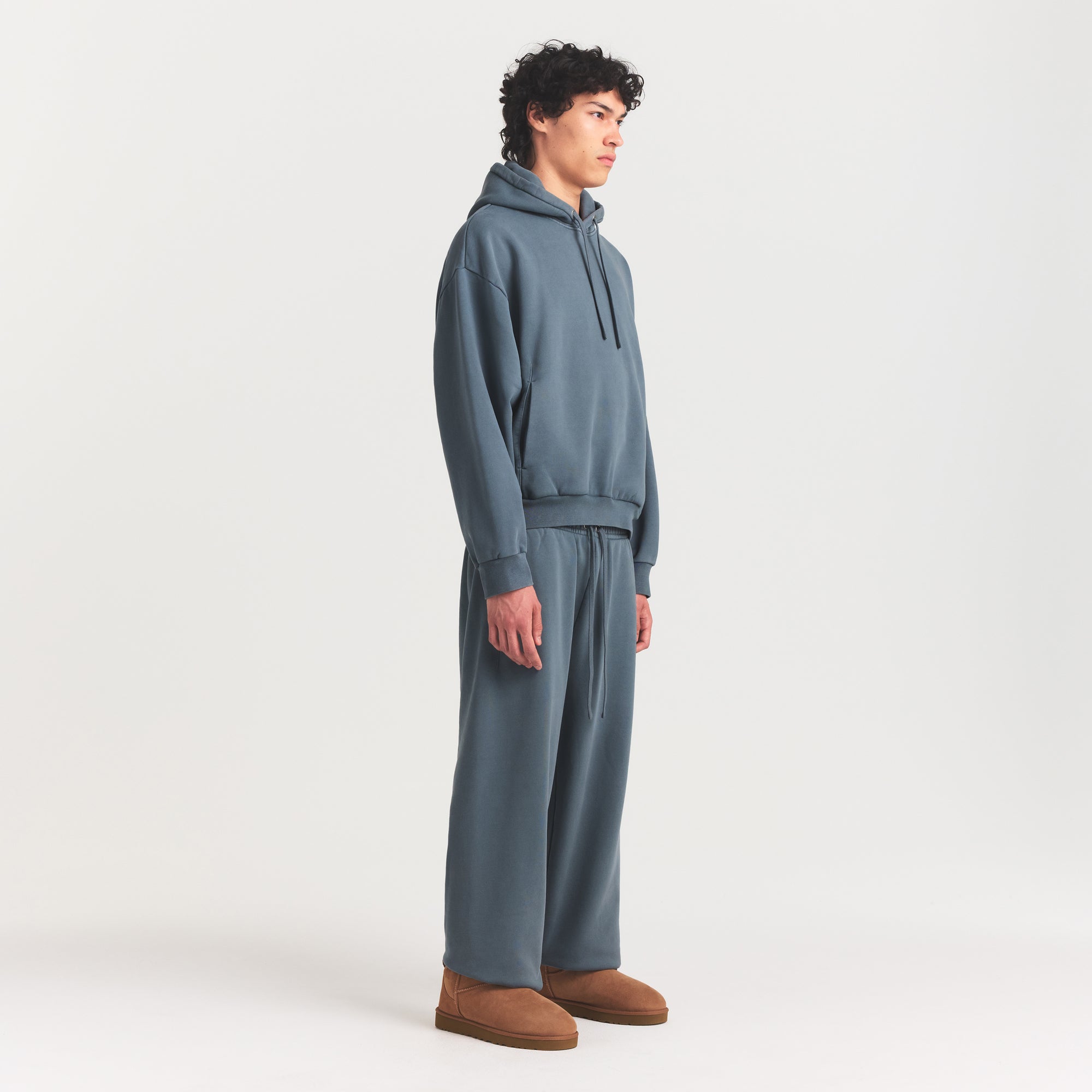 HEAVYWEIGHT FLEECE MENS STRAIGHT LEG PANT | KYANITE ON A MODEL FRONT VIEW @ | FOCUS: 0.0, 1.0, 0.9
