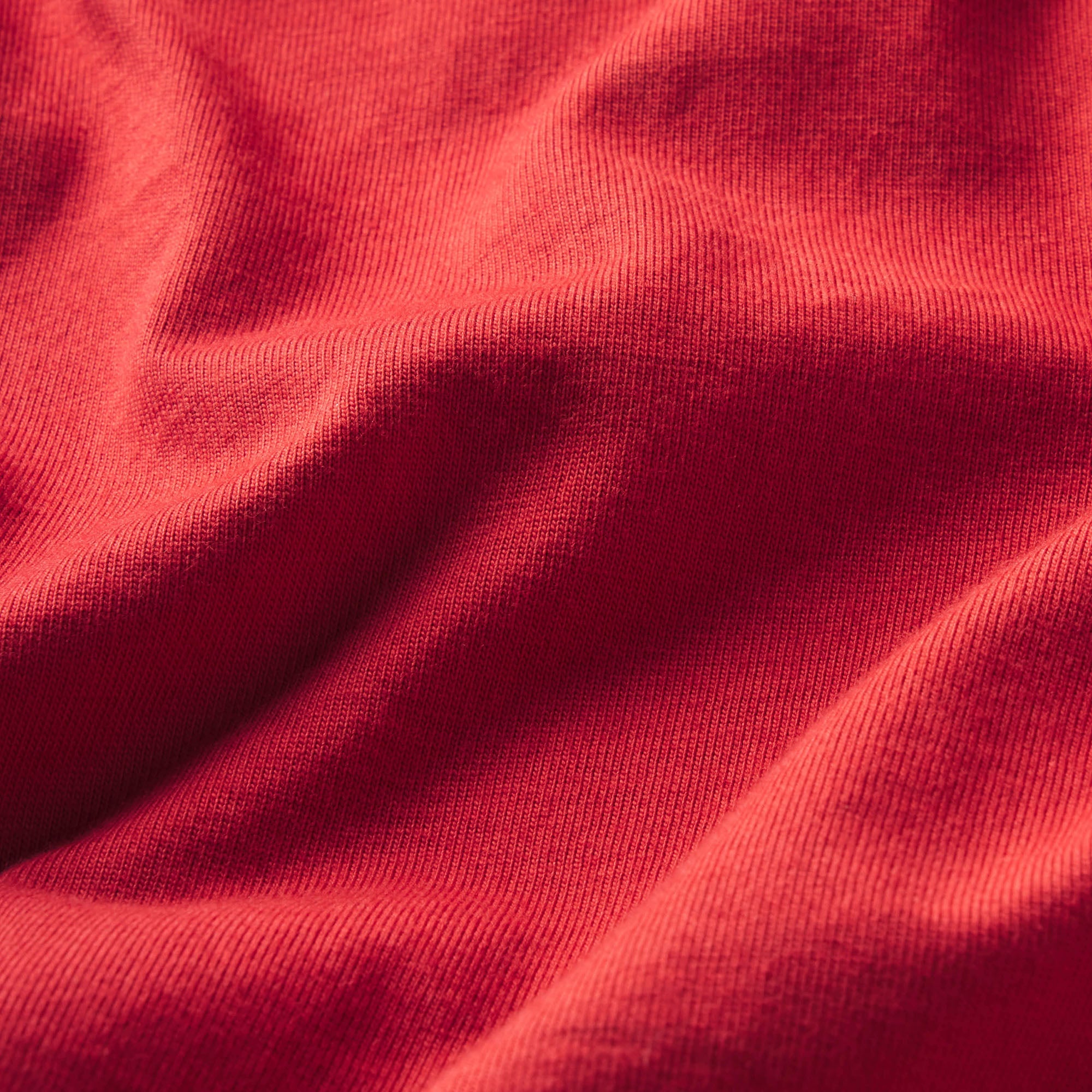 HEAVYWEIGHT COTTON MENS CLASSIC CREWNECK | WASHED RED ADDITIONAL FABRIC DETAILS