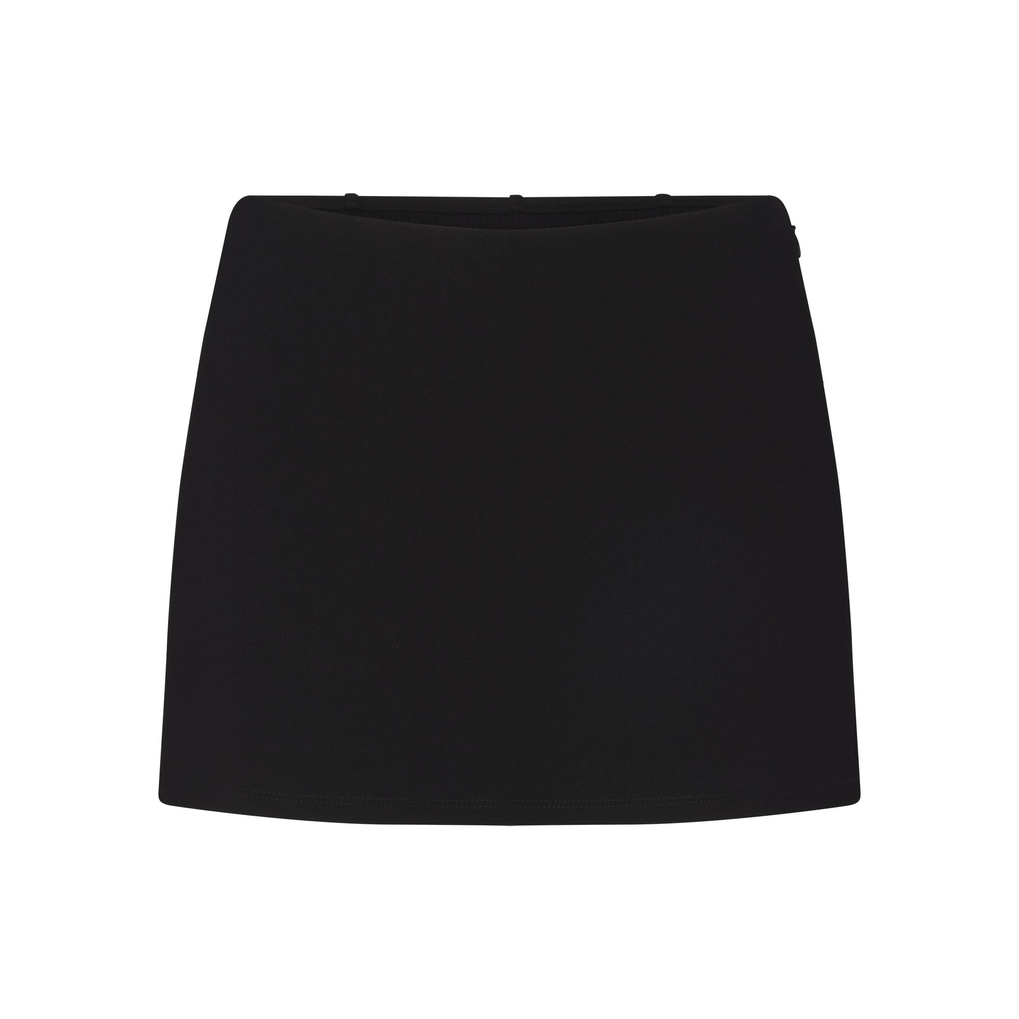 THE ESSENTIAL COLLECTION MINI SKORT | OBSIDIAN FLAT ON A WHITE BACKGROUND | FLT