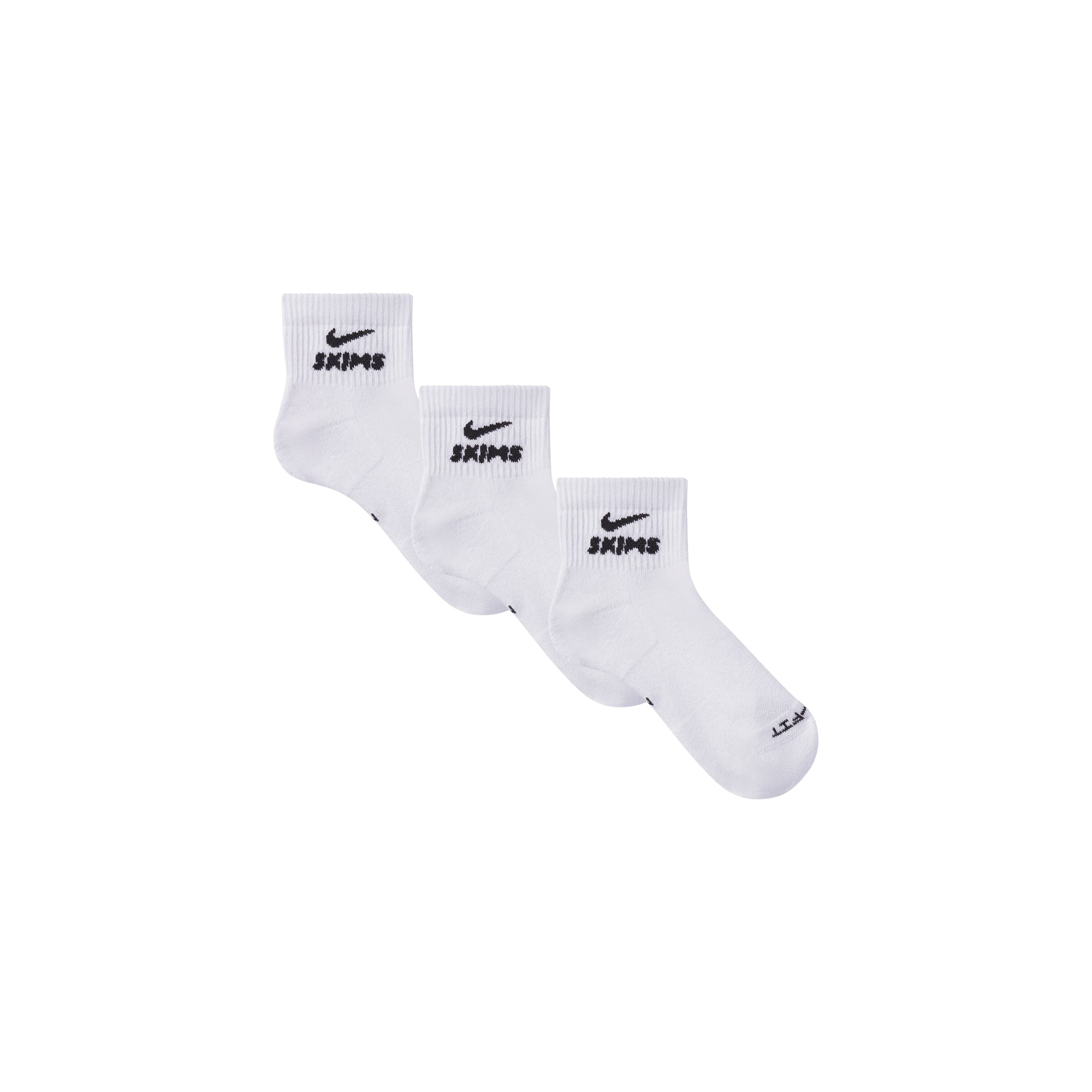NikeSKIMS ACCESSORIES DRI-FIT QUARTER CREW SOCK 3-PACK | SNOW FLAT ON A WHITE BACKGROUND | FLT