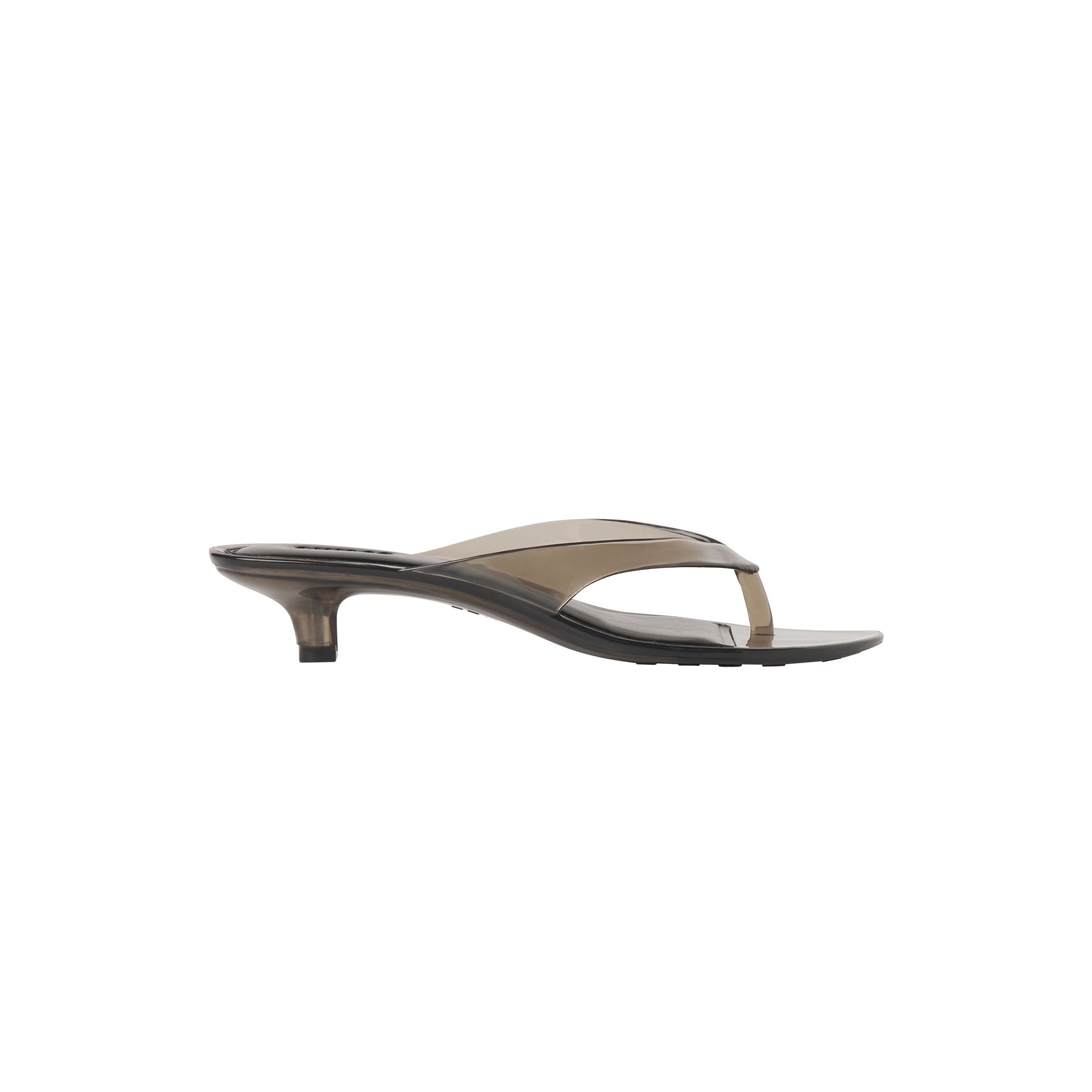 JELLY KITTEN HEEL | ONYX & LAYS FLAT ON A WHITE BACKGROUND | FLT