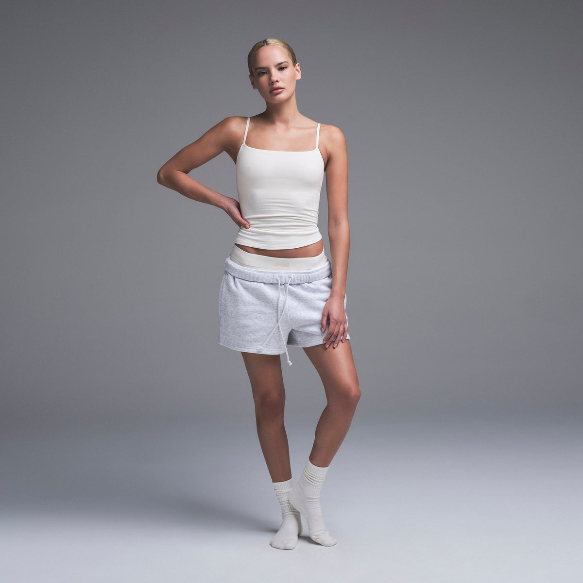 COTTON JERSEY CAMI | MARBLE ON A MODEL FRONT VIEW | FOCUS: 0.0, 1.0, 0.9