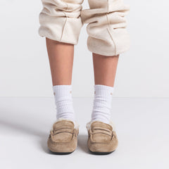 RIBBED CREW SOCK 3-PACK | SNOW LOGO MULTI ON A MODEL FRONT VIEW @ | FOCUS: 0.0, 1.0, 0.9