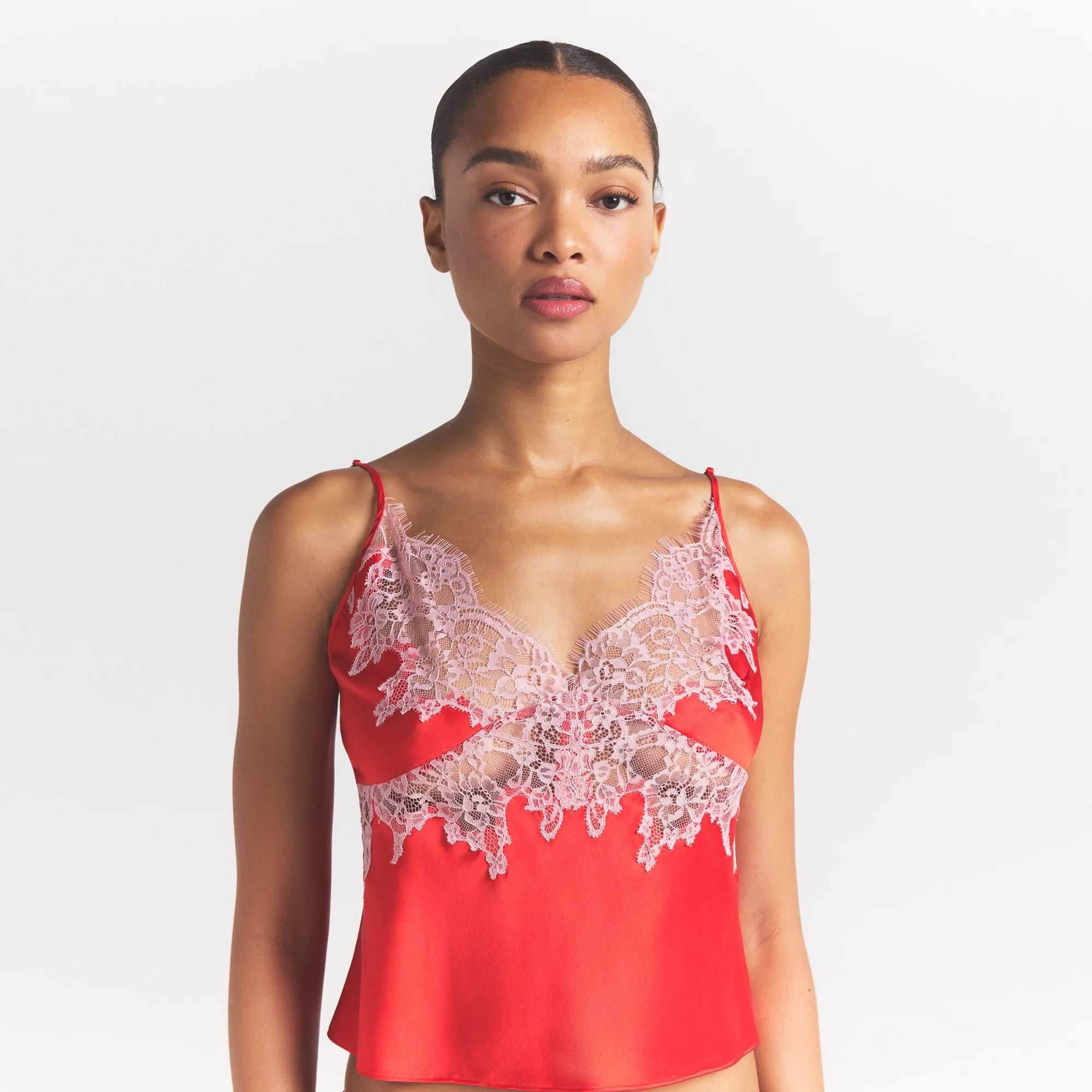 SILK LACE CAMI | RUBY CONTRAST ON A MODEL SIDE VIEW @ | FOCUS: 0.0, 1.0, 0.9