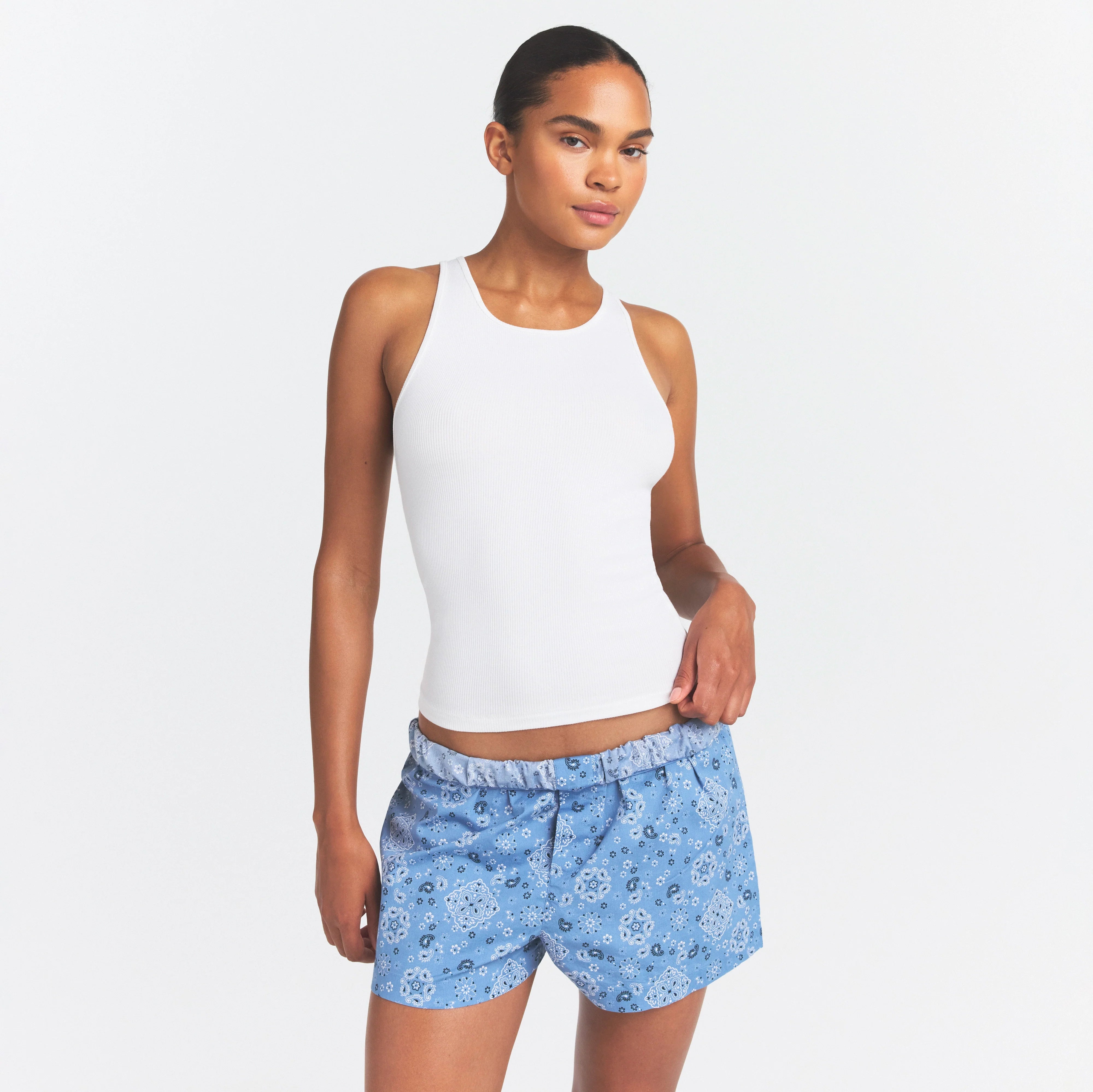 COTTON POPLIN BOXER SLEEP SET | ARCTIC SNOW BANDANA ON A MODEL SIDE VIEW @ | FOCUS: 0.0, 1.0, 0.9