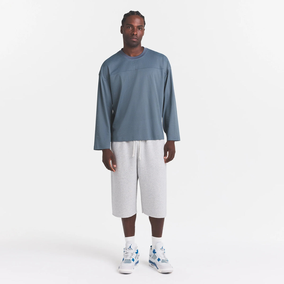 MESH APPAREL MENS LONG SLEEVE JERSEY | ZIRCON ON A MODEL FRONT VIEW @ | FOCUS: 0.0, 1.0, 0.9