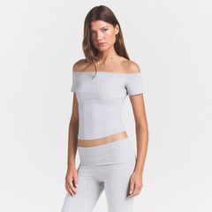 COTTON JERSEY OFF THE SHOULDER TOP | LIGHT HEATHER GREY ON A MODEL SIDE VIEW @ | FOCUS: 0.0, 1.0, 0.9