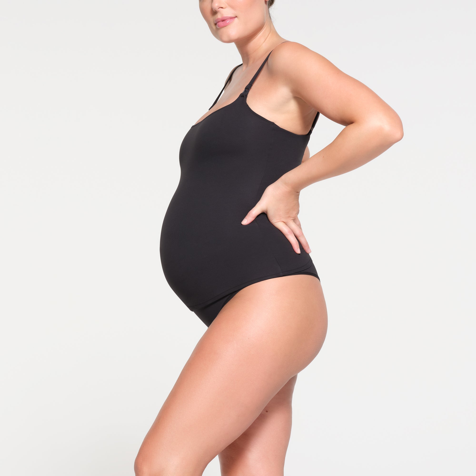 FITS EVERYBODY MATERNITY NURSING TANK  | ONYX ON A MODEL SIDE VIEW